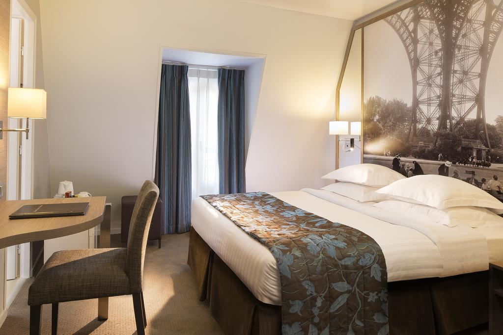 Triple Room,692216775:JPEG